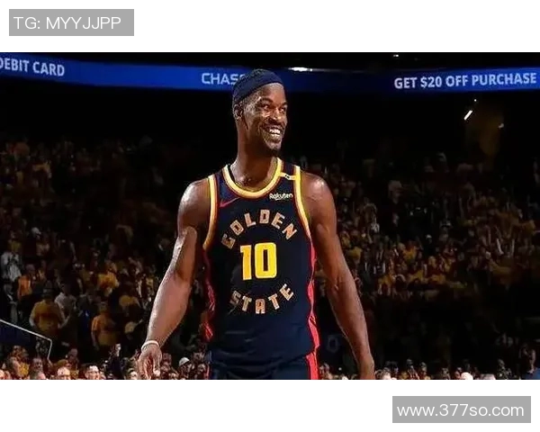 勇士大胜步行者！巴特勒统治级，理查德+2配角展价值，三少投篮铁